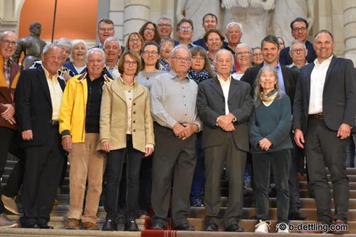 Gruppe in der Wandelhalle